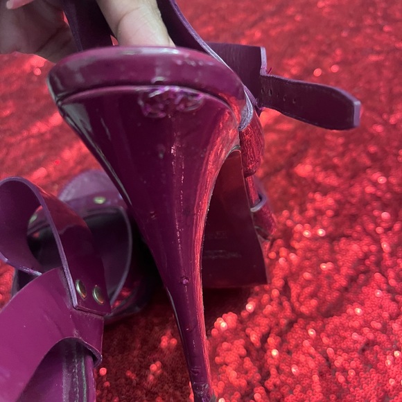 YVES SAINT LAURENT HEELS - Picture 6 of 10